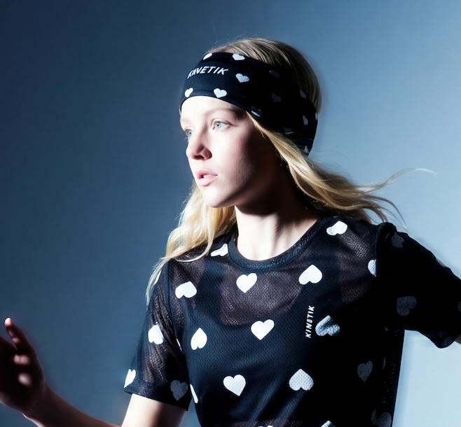 HEADBAND HEARTRUNNEUSE BLACK - Bandeaux trail-running - 2 - kinetik-adrenalink
