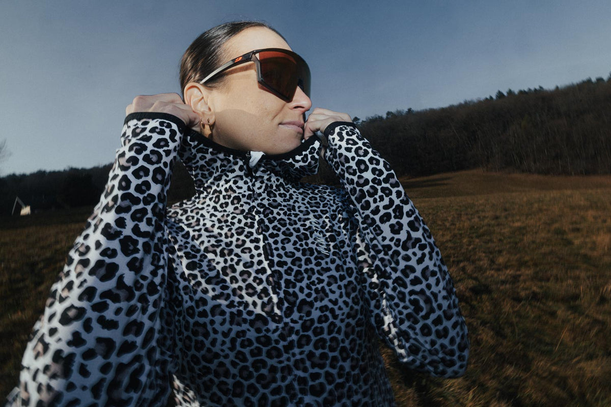 JACKET WOMEN SPEKTRAIL LEOPARD SNOW - Vestes - Veste trail-running femme - kinetik-adrenalink