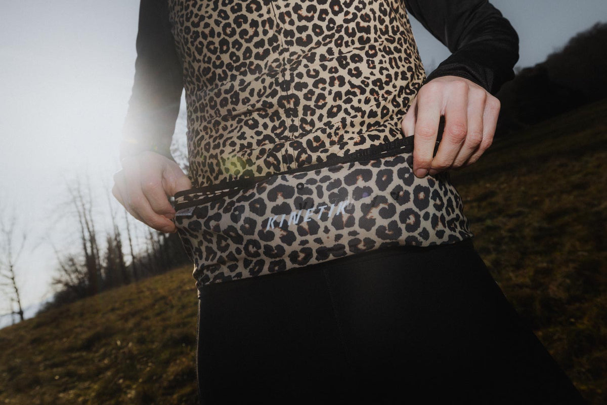 ceinture-hydratation-kantum-leopard