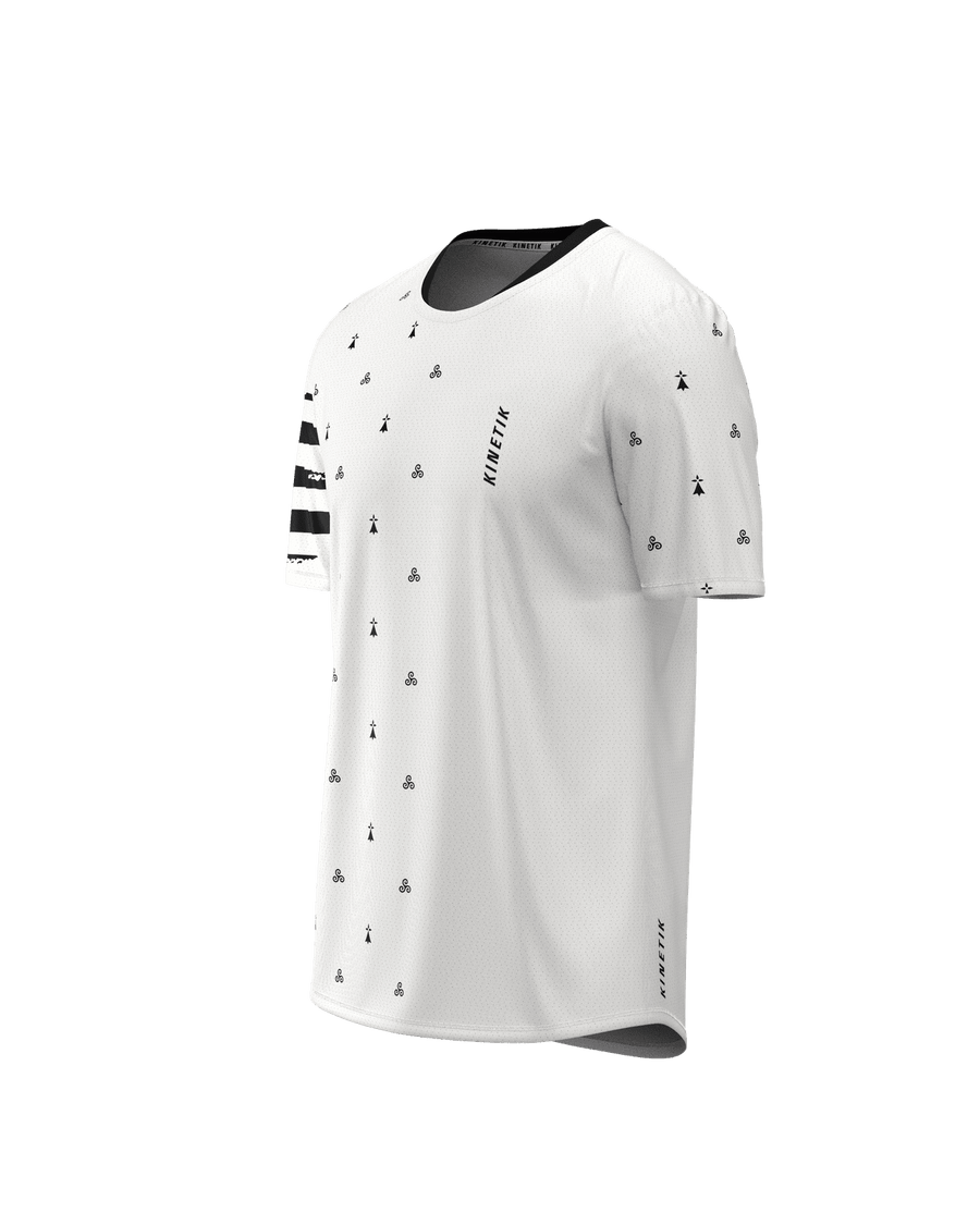 MAVRIK L'HERMINE-Tee-shirts-maillot manches courtes trail-running homme-kinetik-adrenalink