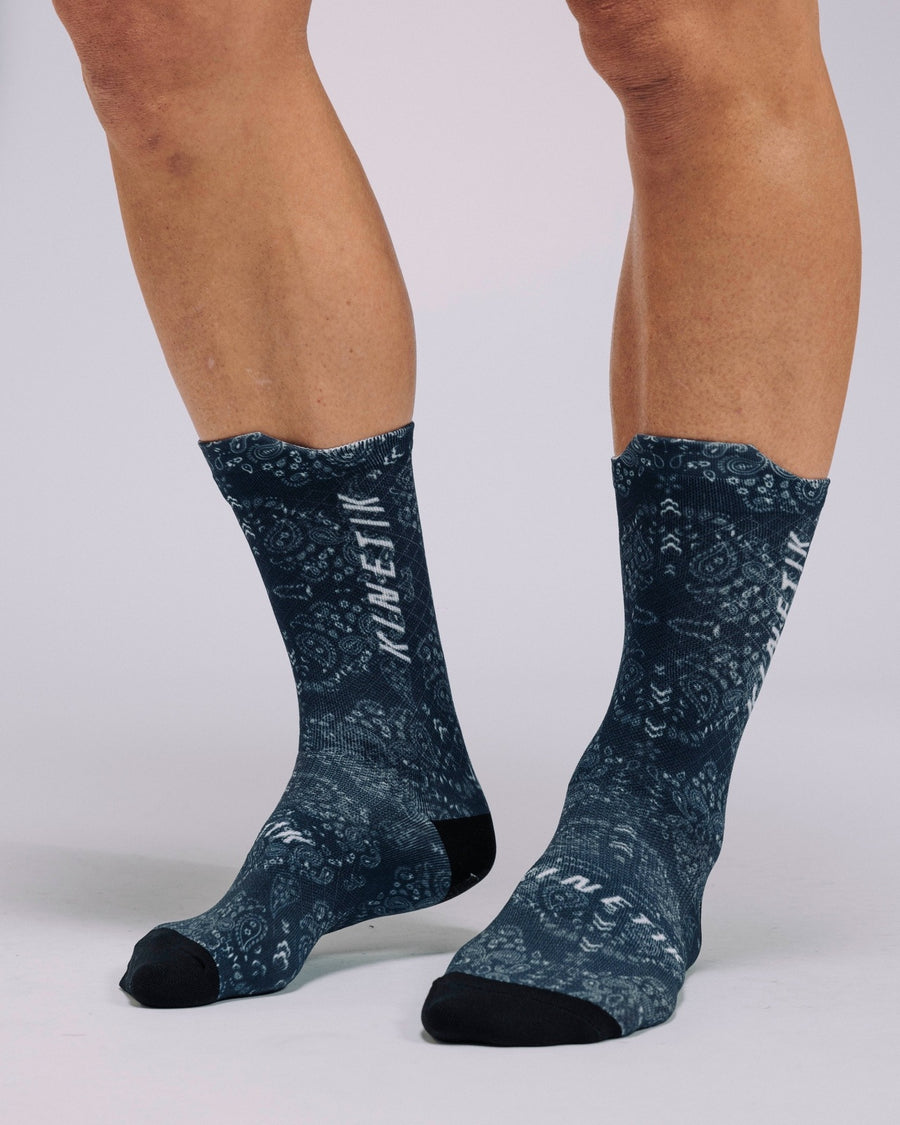 FULLKROSS PAISLEY