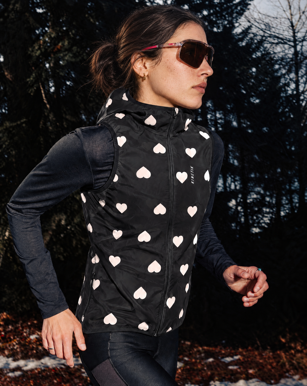 Vestes trail-running sans manche SPEKTRAIL SL HEARTRUNNEUSE BLACK WOMEN - 9 - kinetik